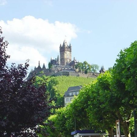 Living Above The Roofs Of Cochem Lejlighed Eksteriør billede